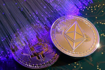 Legisladores do Reino Unido defendem o tratamento do comércio de criptomoedas de maneira semelhante aos regulamentos de jogos de azar