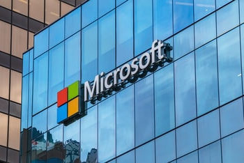 Microsoft assina acordo de vários bilhões de dólares com CoreWeave, apoiado pela Nvidia, ex-minerador de Ethereum, para computação de IA