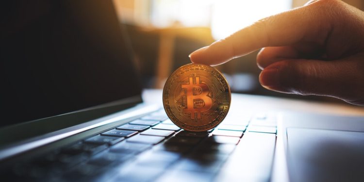 $ 45 milhões em Bitcoin Longs eliminados quando o preço cai brevemente abaixo de US $ 29.000 – Aqui é onde o BTC está indo a seguir