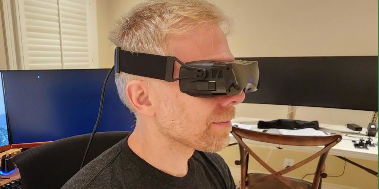 Ex-CTO da Oculus analisa Bigscreen Beyond: “como um suporte para um filme futurista”