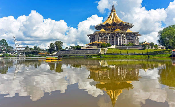 Estado da Malásia identifica operações ilegais de mineração de criptografia como motivo para interrupções recorrentes de energia