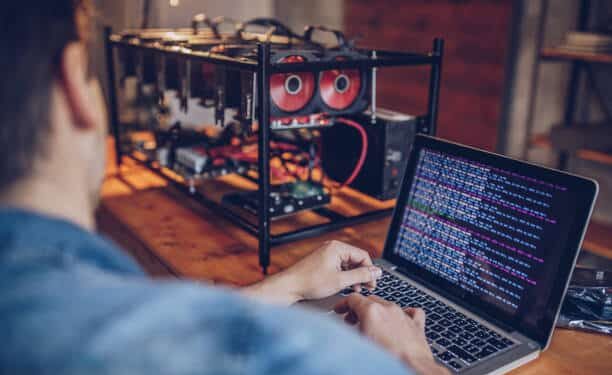 Grupos da indústria Blockchain criticam os movimentos da EIA na mineração de Bitcoin