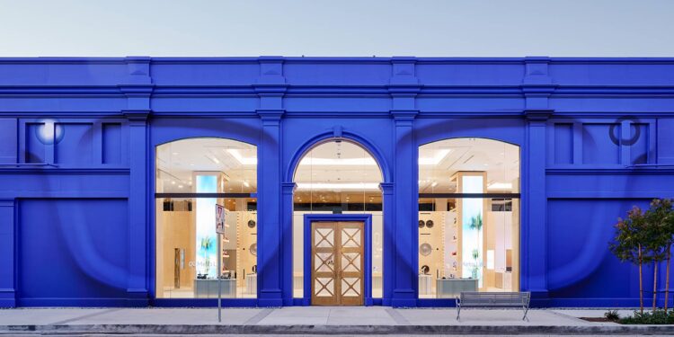 Meta supostamente definido para expandir os locais de varejo à medida que a competição de óculos inteligentes aquece