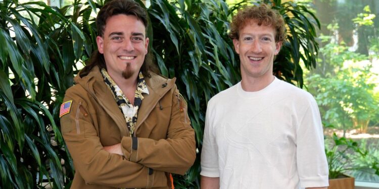 A META PARCEIRO COM COMPANY DE DESTED OCULUS FUNDER para construir “os melhores sistemas de AR e VR do mundo para os militares dos EUA”