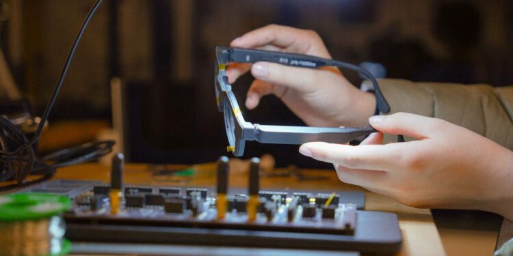 Os ex -executivos do Oculus estão voltando para os wearables com óculos inteligentes de gergelim