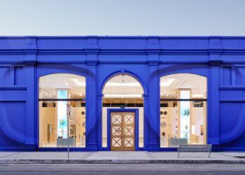 Meta para abrir a segunda loja permanente em preparação para a próxima onda de óculos inteligentes