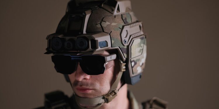 Anduril mostra a primeira análise dos recursos do fone de ouvido militar XR ‘EagleEye’