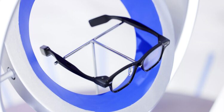 Alibaba lança óculos inteligentes para rivalizar com o display Meta Ray-Ban