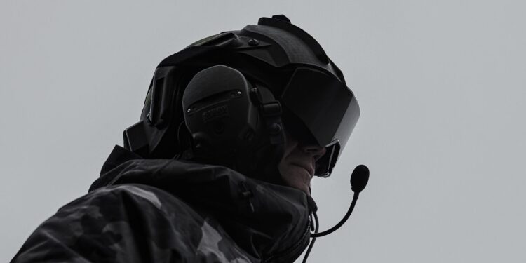 Distance Technologies revela óculos AR militares para conscientização no campo de batalha