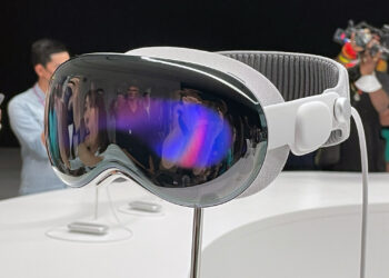Apple Vision Pro e Smart Glasses Exec supostamente deixam a equipe de hardware OpenAI